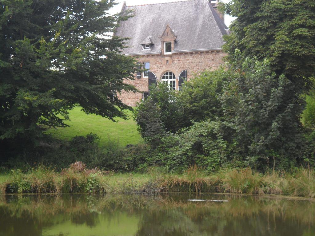 Gite de Peche Saint-Ellier-du-Maine Chambre photo