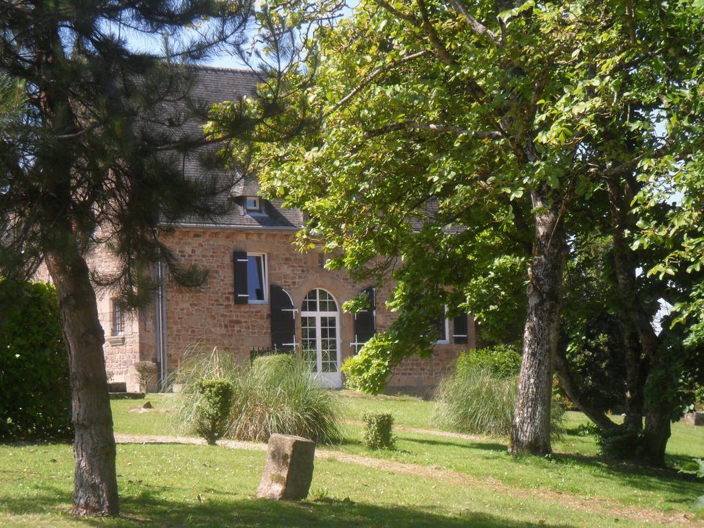 Gite de Peche Saint-Ellier-du-Maine Chambre photo